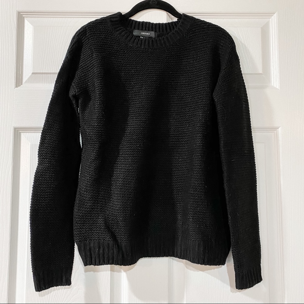 Black Old Navy sweater